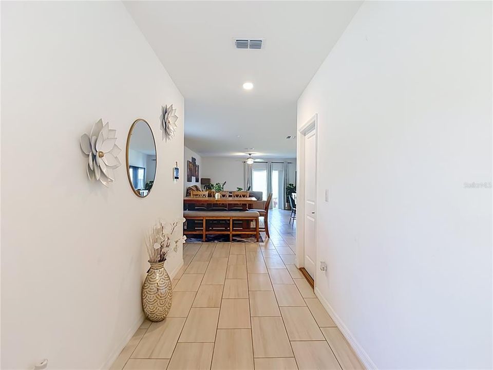 For Sale: $440,000 (6 beds, 3 baths, 2580 Square Feet)