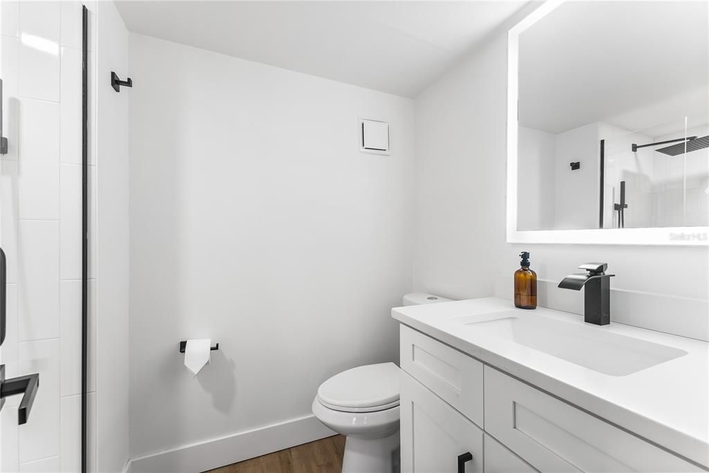 На продажу: $494,000 (1 спален, 2 ванн, 928 Квадратных фут)