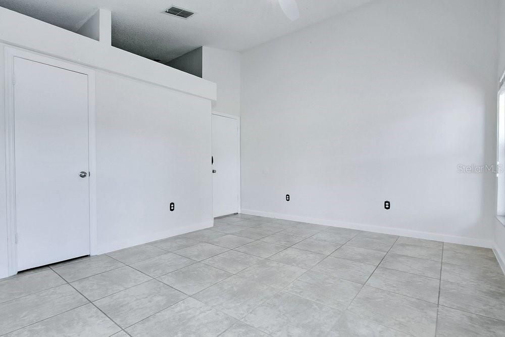 En Venta: $390,000 (3 camas, 2 baños, 1294 Pies cuadrados)