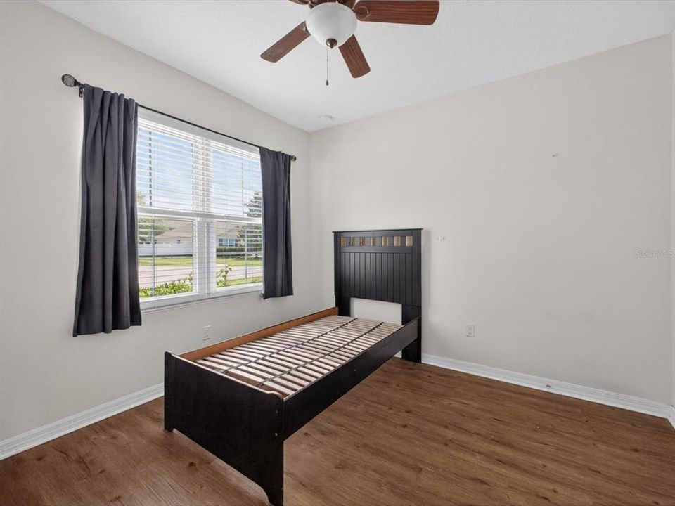 For Sale: $371,000 (3 beds, 2 baths, 1669 Square Feet)