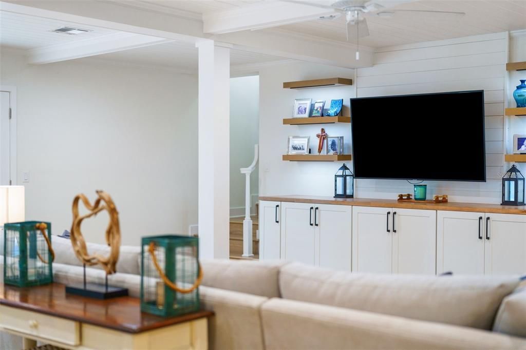 For Sale: $1,799,000 (5 beds, 3 baths, 3050 Square Feet)