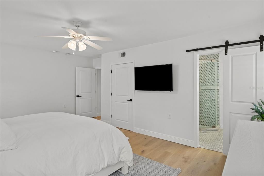 For Sale: $1,799,000 (5 beds, 3 baths, 3050 Square Feet)