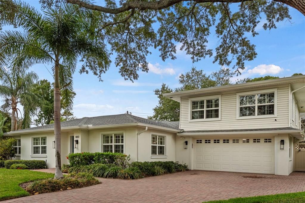 For Sale: $1,799,000 (5 beds, 3 baths, 3050 Square Feet)