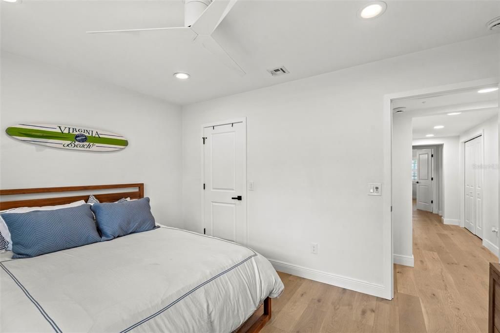 For Sale: $1,799,000 (5 beds, 3 baths, 3050 Square Feet)