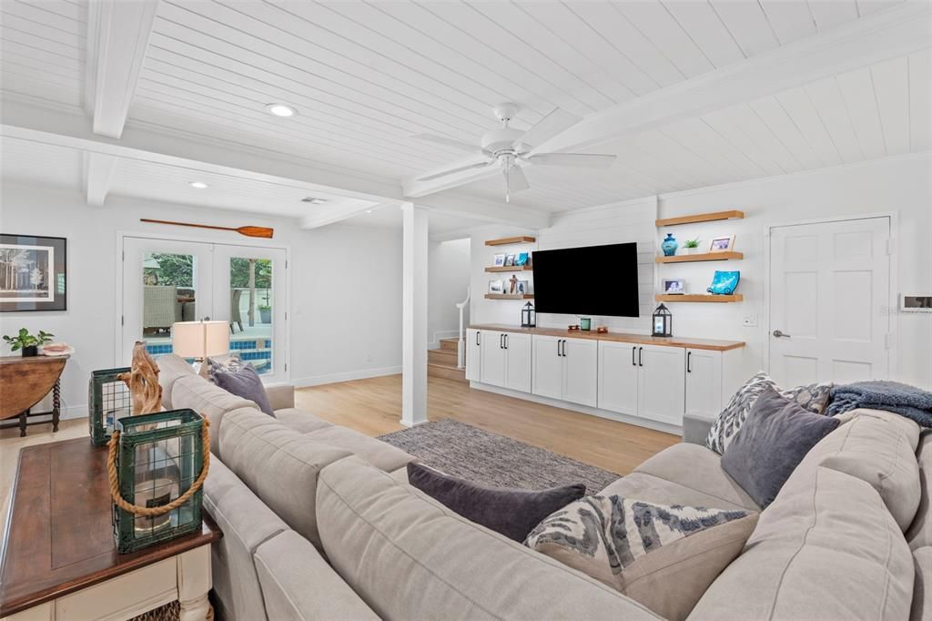 For Sale: $1,799,000 (5 beds, 3 baths, 3050 Square Feet)