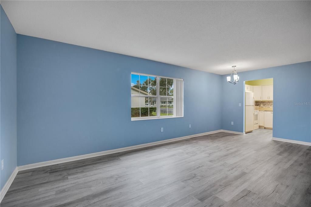 En Venta: $158,000 (2 camas, 2 baños, 1091 Pies cuadrados)