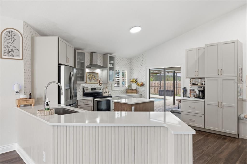 En Venta: $549,999 (4 camas, 2 baños, 2280 Pies cuadrados)