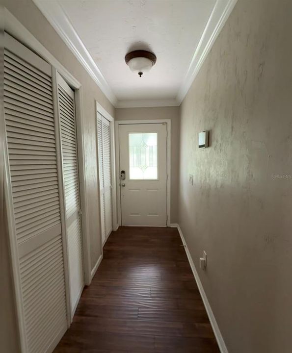 For Sale: $360,000 (3 beds, 2 baths, 1596 Square Feet)