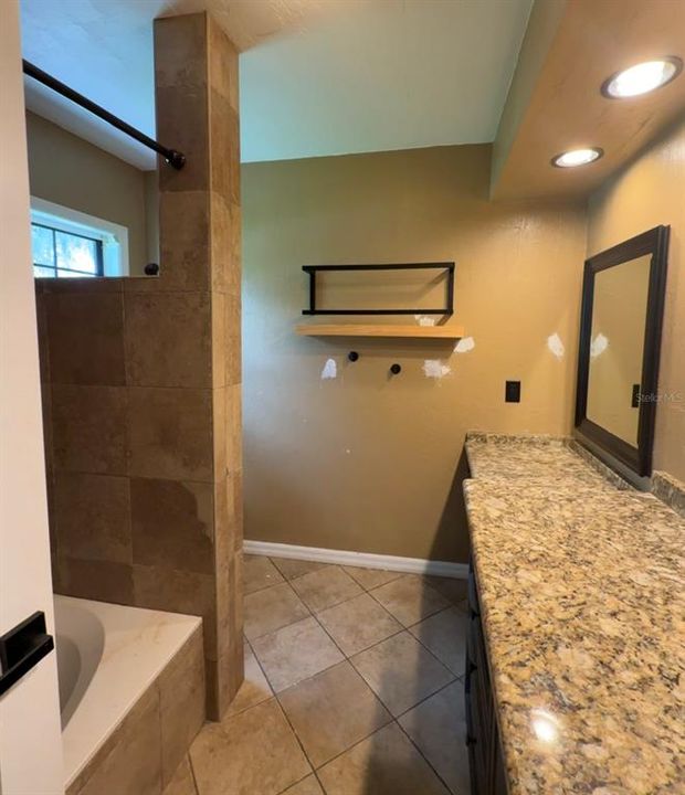 For Sale: $360,000 (3 beds, 2 baths, 1596 Square Feet)