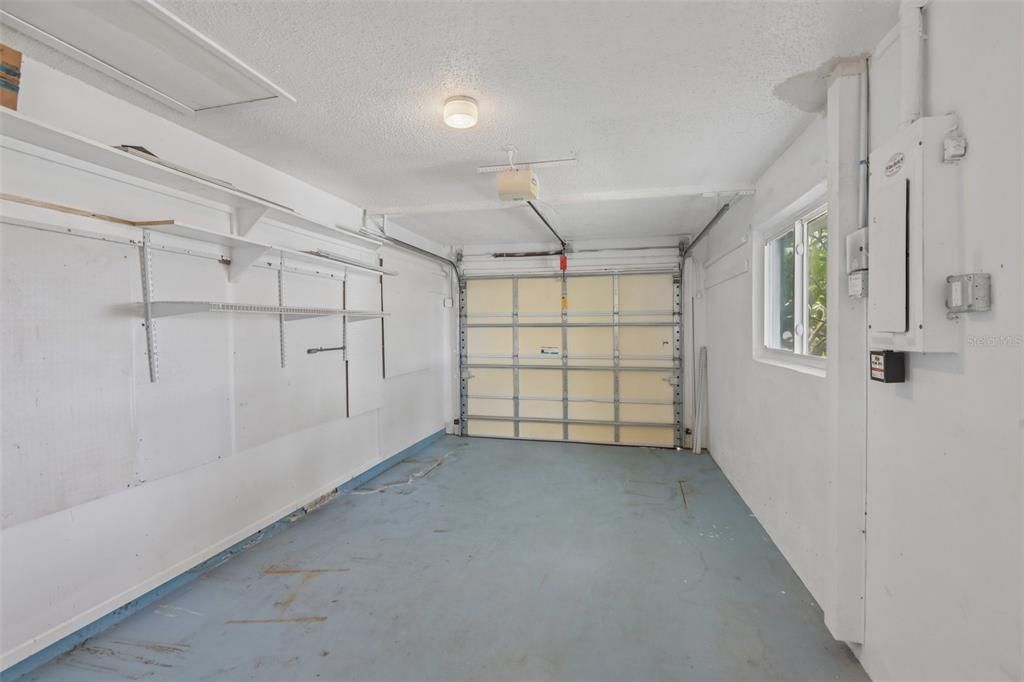 En Venta: $299,900 (2 camas, 2 baños, 1649 Pies cuadrados)