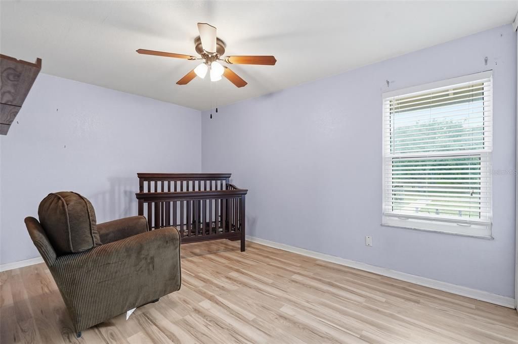 For Sale: $225,000 (2 beds, 1 baths, 1056 Square Feet)