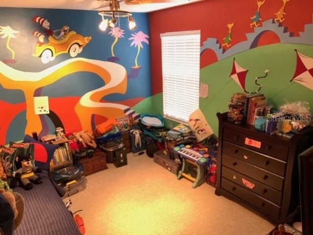 For Rent: $2,565 (4 beds, 3 baths, 1735 Square Feet)