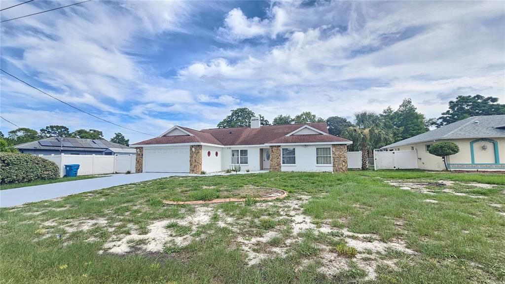 На продажу: $319,900 (3 спален, 2 ванн, 1801 Квадратных фут)