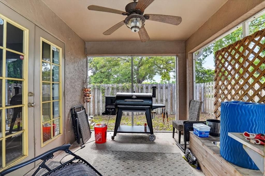 For Sale: $469,000 (3 beds, 2 baths, 1524 Square Feet)