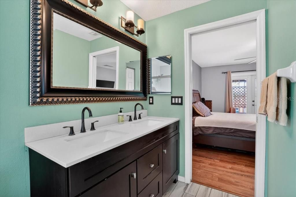 For Sale: $469,000 (3 beds, 2 baths, 1524 Square Feet)