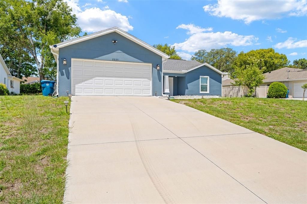 For Sale: $340,000 (3 beds, 2 baths, 1784 Square Feet)