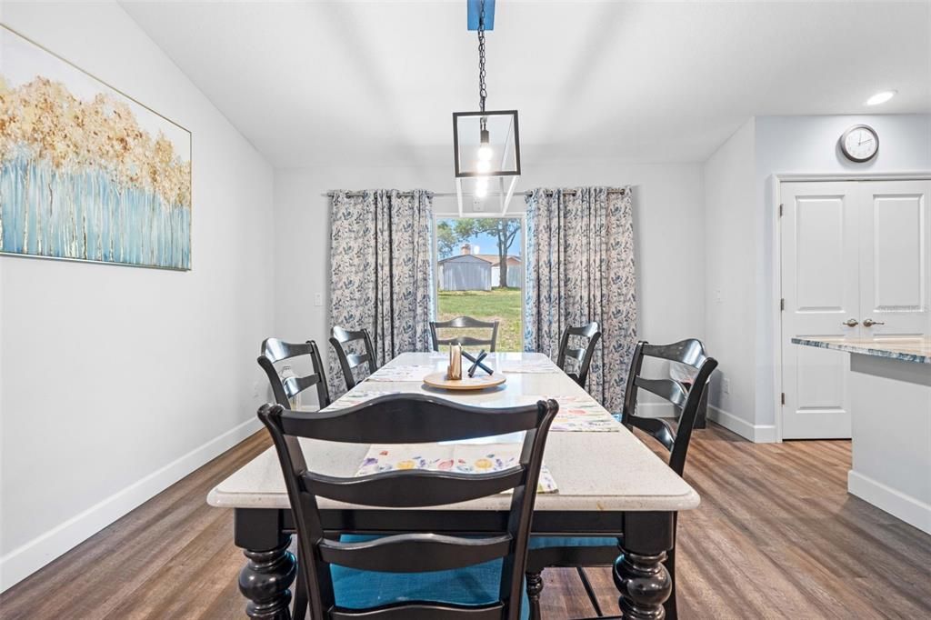 For Sale: $340,000 (3 beds, 2 baths, 1784 Square Feet)