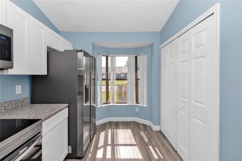 For Sale: $274,900 (3 beds, 2 baths, 1126 Square Feet)