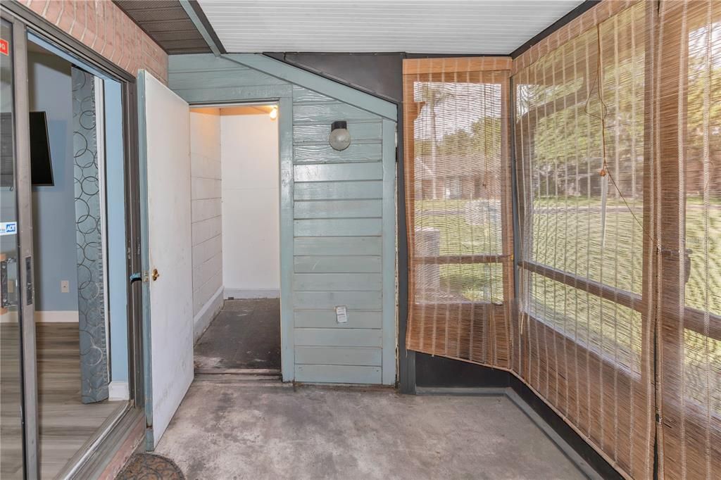 For Sale: $274,900 (3 beds, 2 baths, 1126 Square Feet)