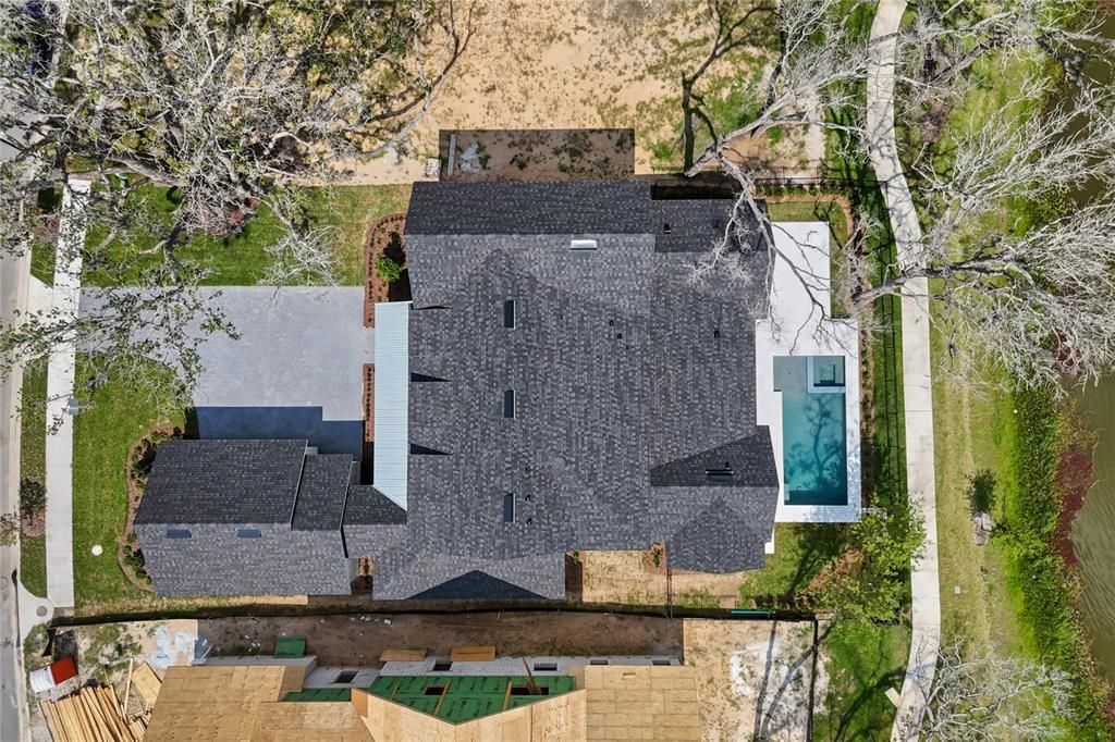 For Sale: $2,595,000 (5 beds, 5 baths, 4433 Square Feet)