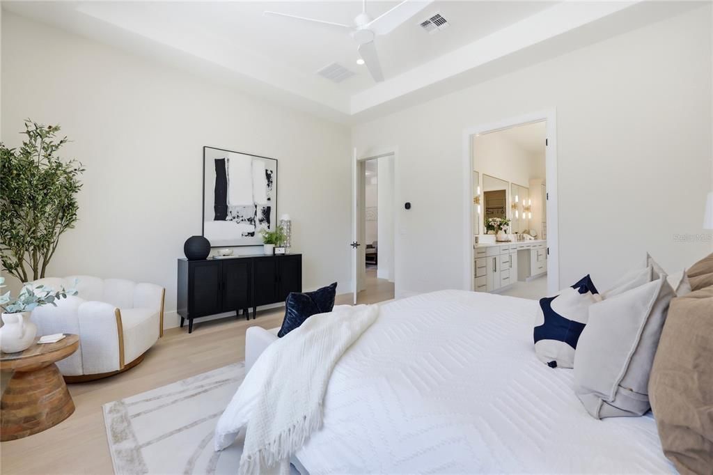 For Sale: $2,595,000 (5 beds, 5 baths, 4433 Square Feet)