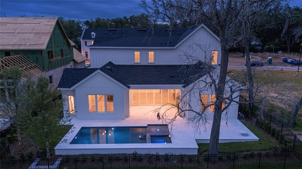 For Sale: $2,595,000 (5 beds, 5 baths, 4433 Square Feet)