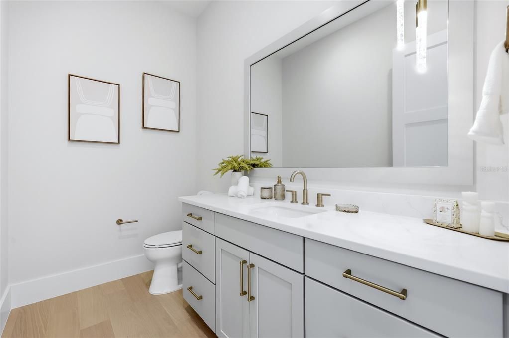 For Sale: $2,595,000 (5 beds, 5 baths, 4433 Square Feet)