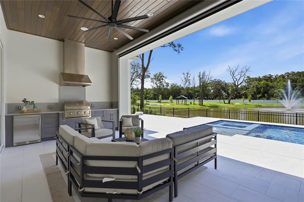 For Sale: $2,595,000 (5 beds, 5 baths, 4433 Square Feet)