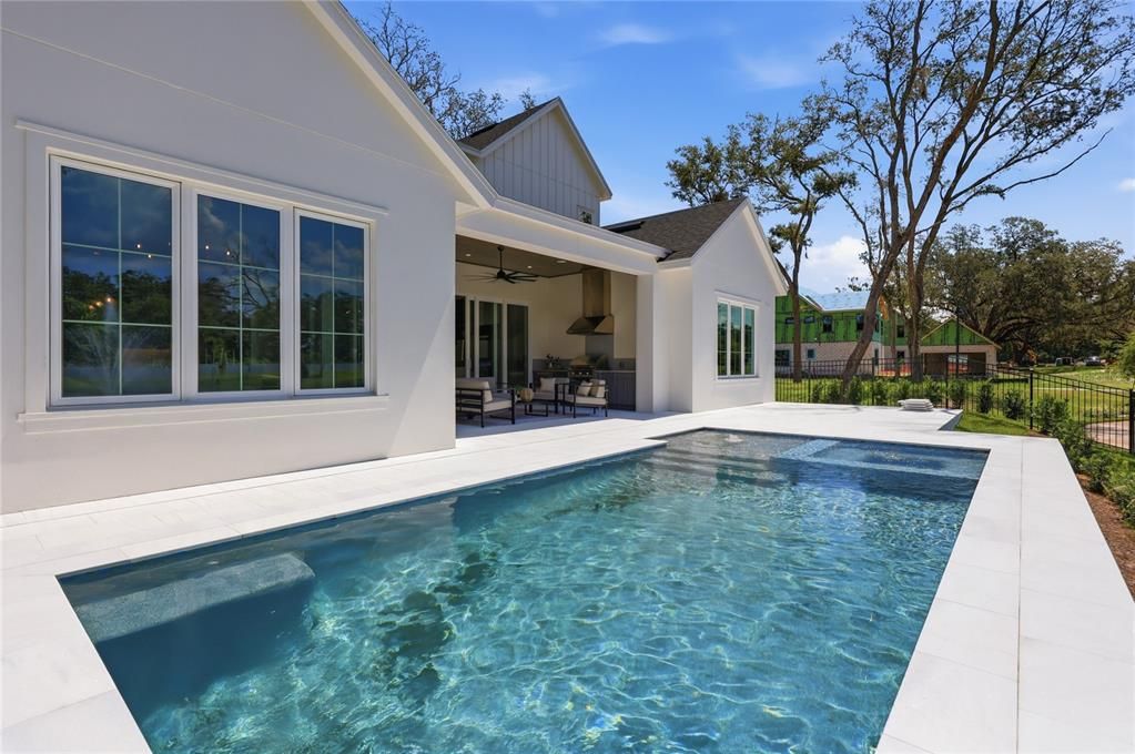 For Sale: $2,595,000 (5 beds, 5 baths, 4433 Square Feet)