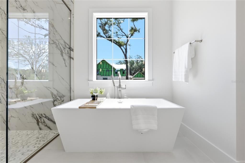 For Sale: $2,595,000 (5 beds, 5 baths, 4433 Square Feet)