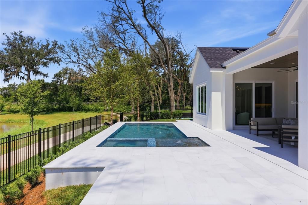 For Sale: $2,595,000 (5 beds, 5 baths, 4433 Square Feet)