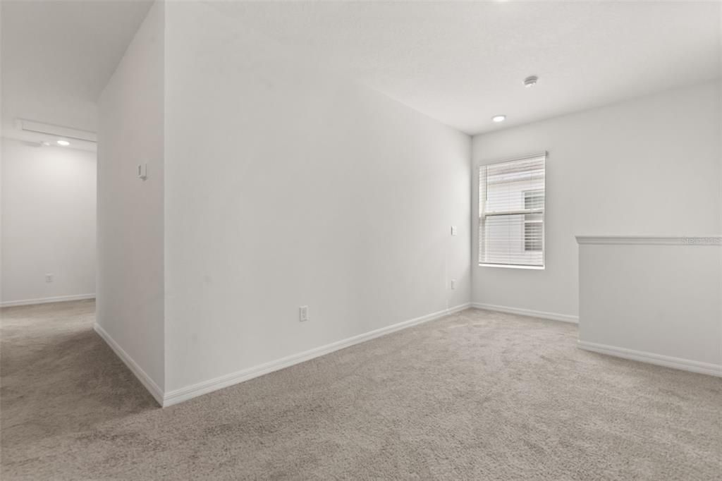 В аренду: $2,800 (5 спален, 3 ванн, 2447 Квадратных фут)