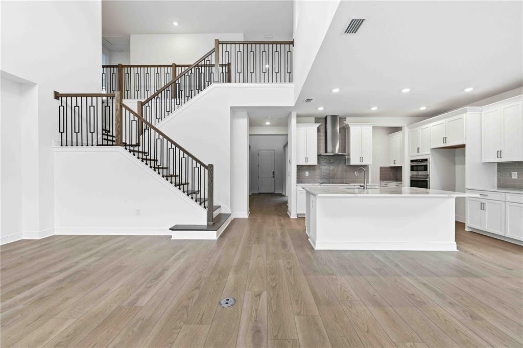 待售: $799,999 (5 贝兹, 3 浴室, 3899 平方英尺)