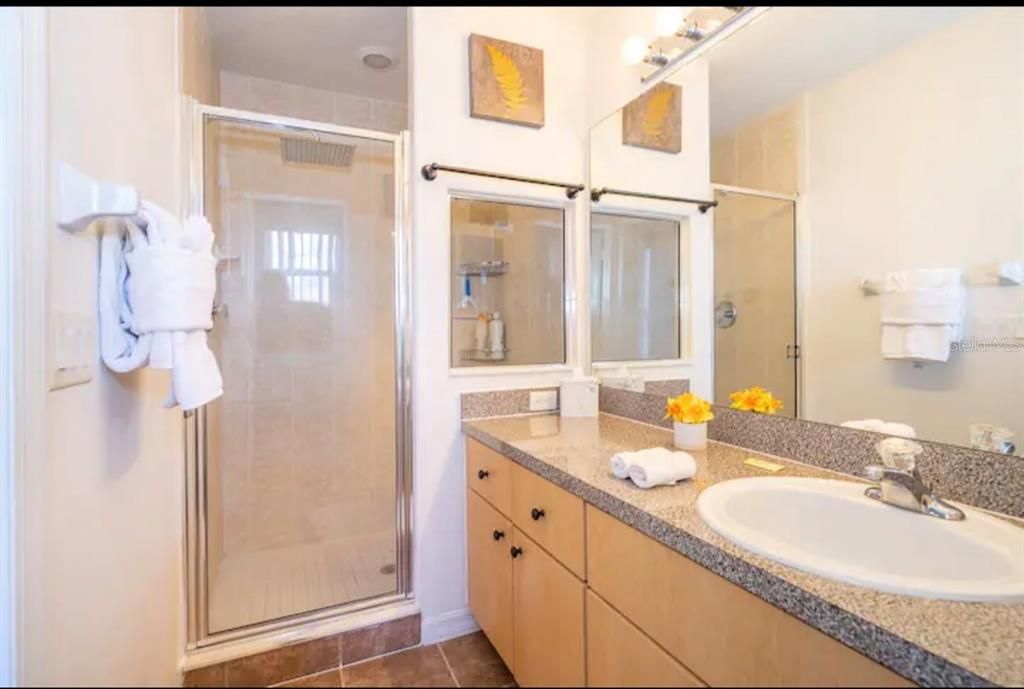 В аренду: $1,695 (3 спален, 2 ванн, 1468 Квадратных фут)