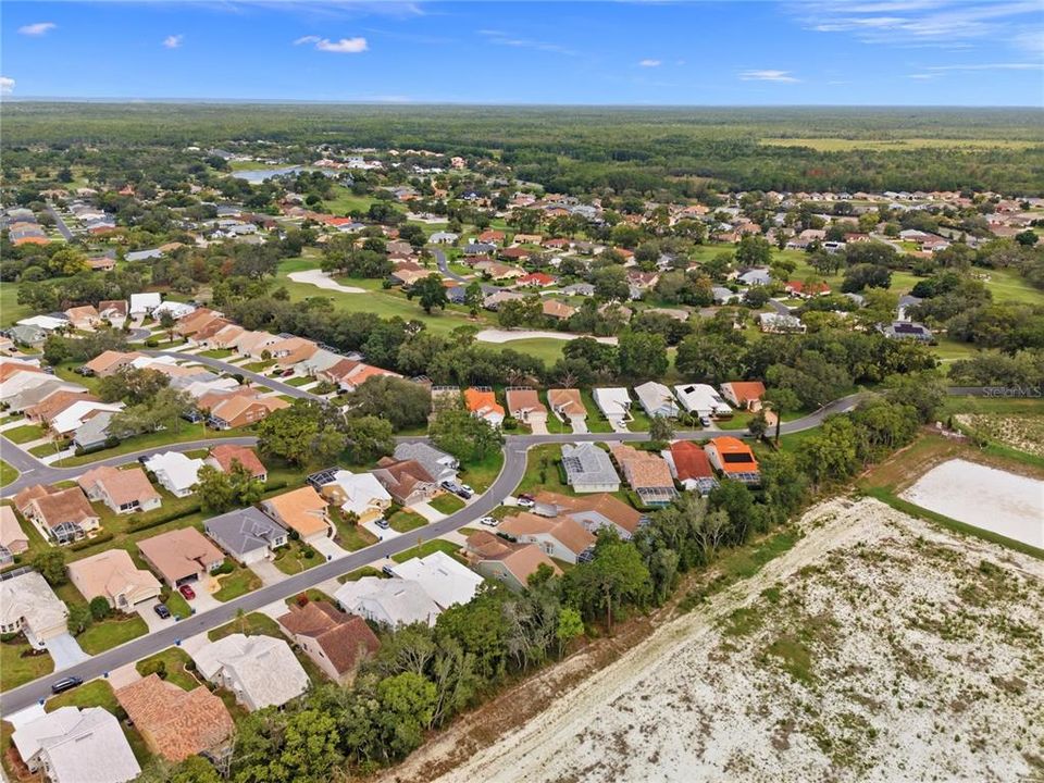 For Sale: $275,000 (3 beds, 2 baths, 2112 Square Feet)