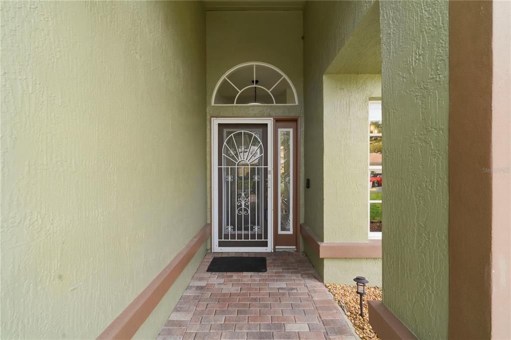 For Sale: $275,000 (3 beds, 2 baths, 2112 Square Feet)