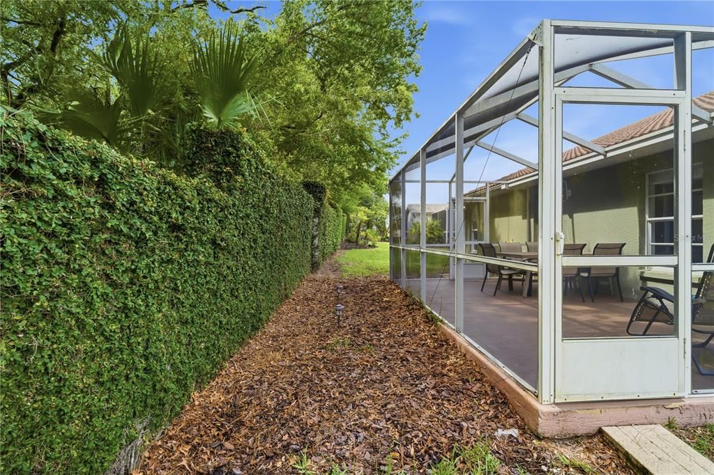 For Sale: $275,000 (3 beds, 2 baths, 2112 Square Feet)