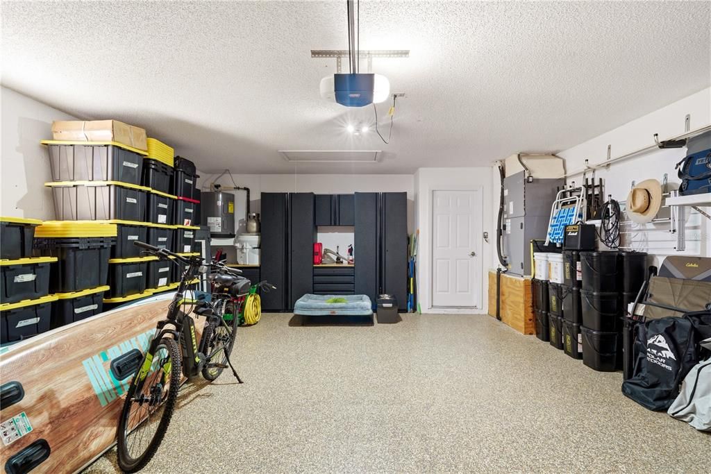 For Sale: $275,000 (3 beds, 2 baths, 2112 Square Feet)