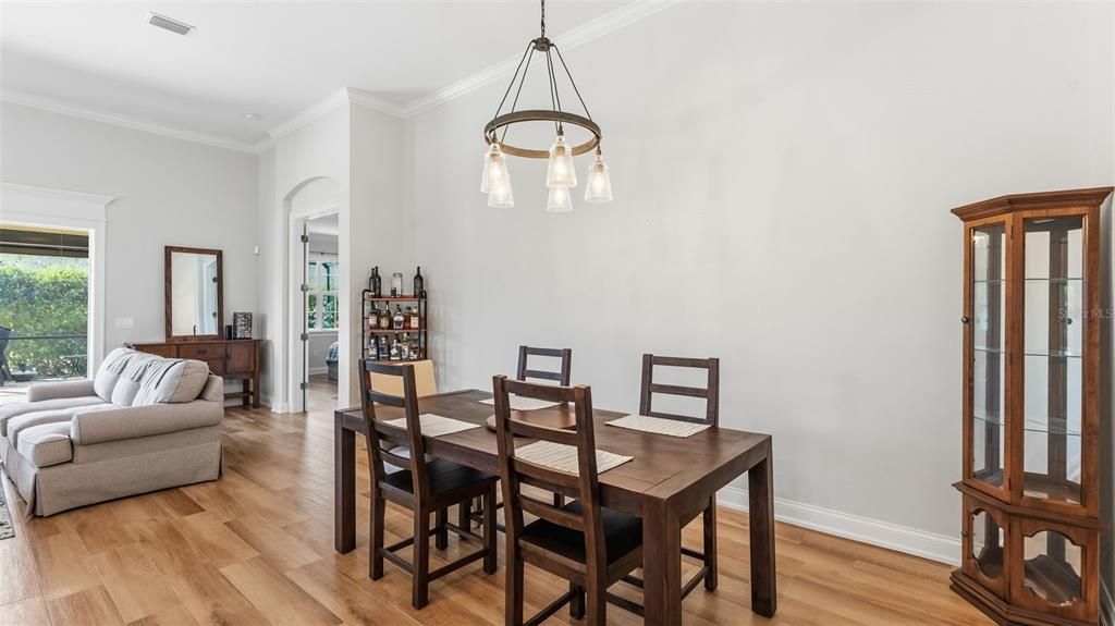 For Rent: $3,000 (2 beds, 2 baths, 1664 Square Feet)