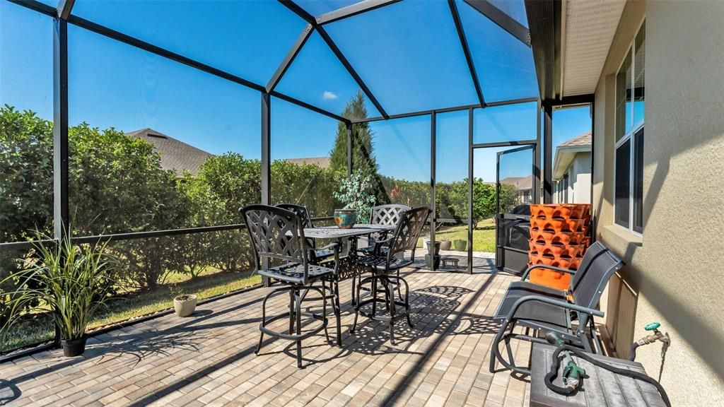 For Rent: $3,000 (2 beds, 2 baths, 1664 Square Feet)