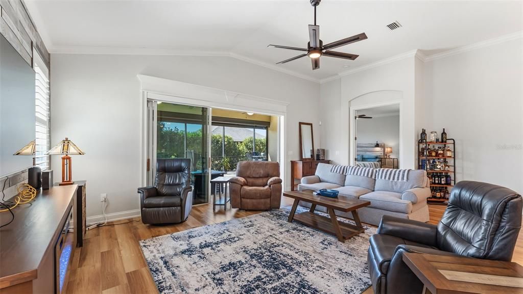 For Rent: $3,000 (2 beds, 2 baths, 1664 Square Feet)