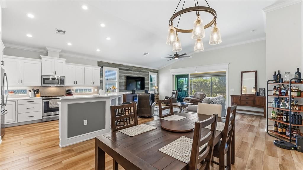 For Rent: $3,000 (2 beds, 2 baths, 1664 Square Feet)