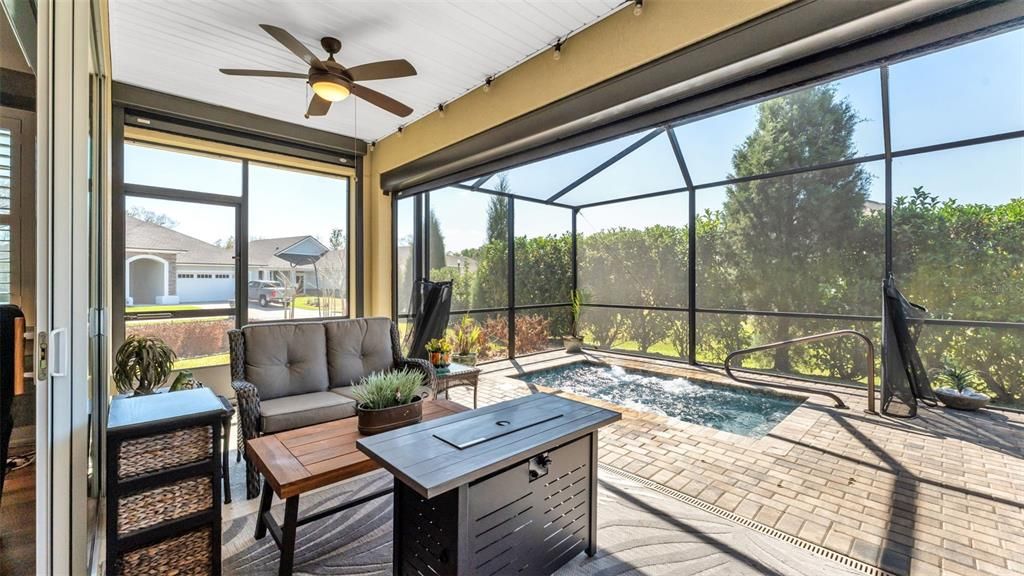 For Rent: $3,000 (2 beds, 2 baths, 1664 Square Feet)