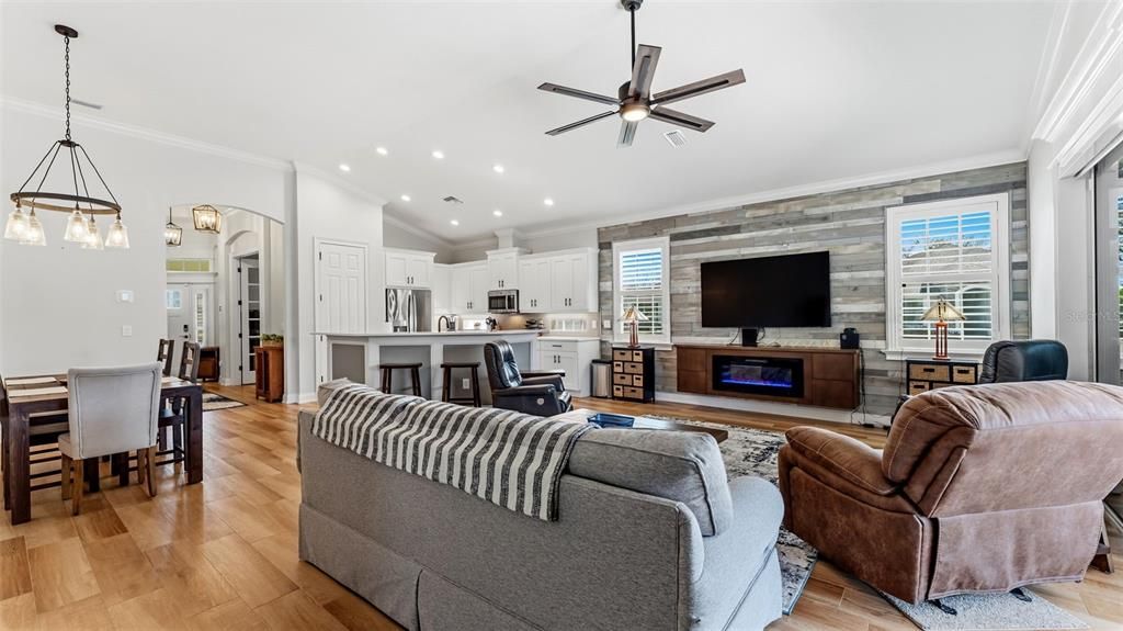 For Rent: $3,000 (2 beds, 2 baths, 1664 Square Feet)