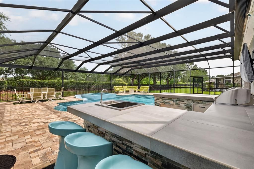 For Sale: $605,000 (4 beds, 2 baths, 2024 Square Feet)