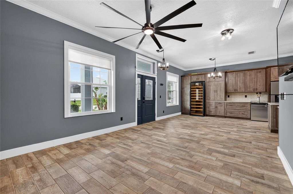 For Sale: $605,000 (4 beds, 2 baths, 2024 Square Feet)