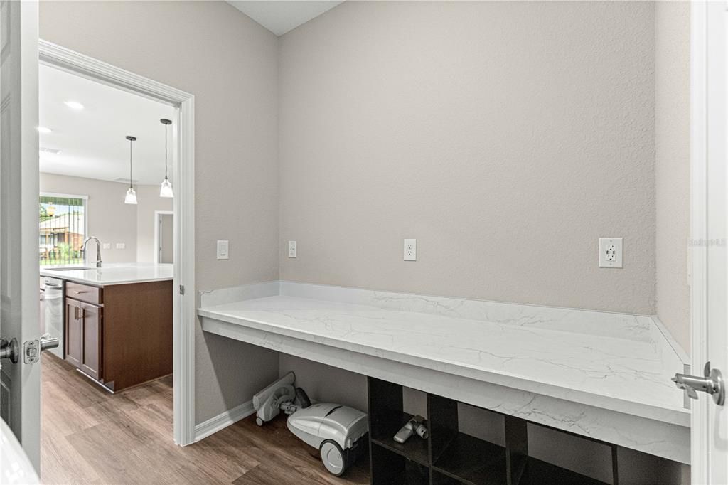 For Sale: $339,000 (4 beds, 2 baths, 2024 Square Feet)