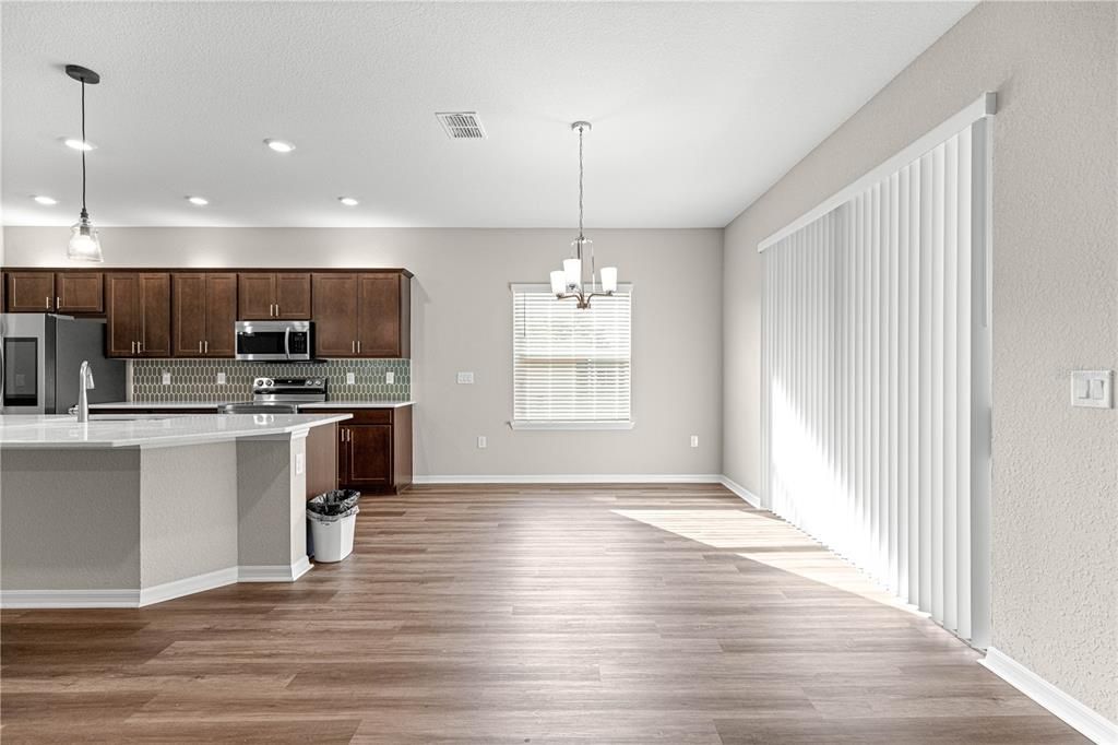 For Sale: $339,000 (4 beds, 2 baths, 2024 Square Feet)