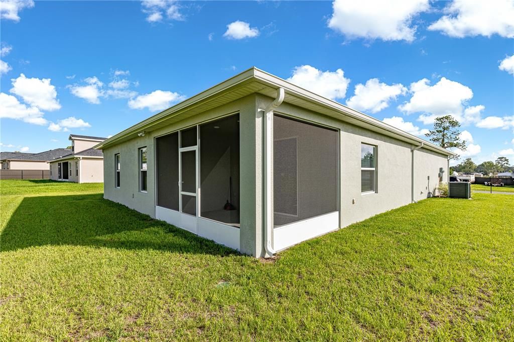 For Sale: $339,000 (4 beds, 2 baths, 2024 Square Feet)
