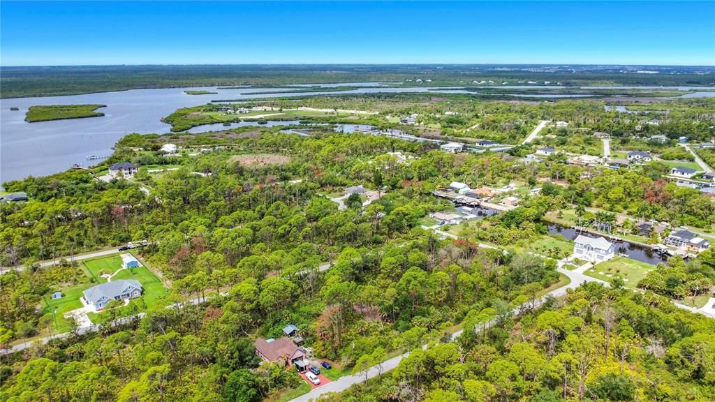 На продажу: $15,000 (0.23 acres)
